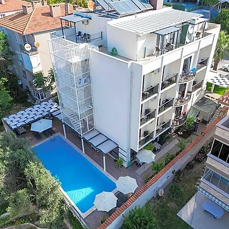 Отель Bayram